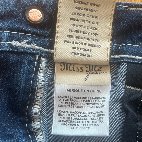 MISS ME Mid-Rise Boot Cut Embellished Jeans Whiskered Dark Wash Size 28 - Picture 5 of 12